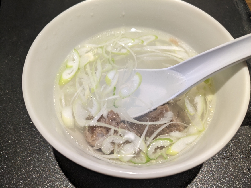 <伊勢屋>牛たん膳 仙台駅周辺の牛タン--伊勢屋 牛たん通り店