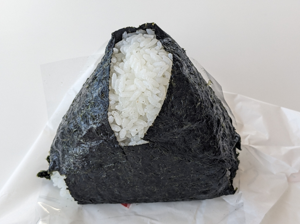 <かねふくめんたいパーク伊豆>ジャンボおにぎり 伊豆仁田駅周辺の観光名所--かねふくめんたいパーク伊豆