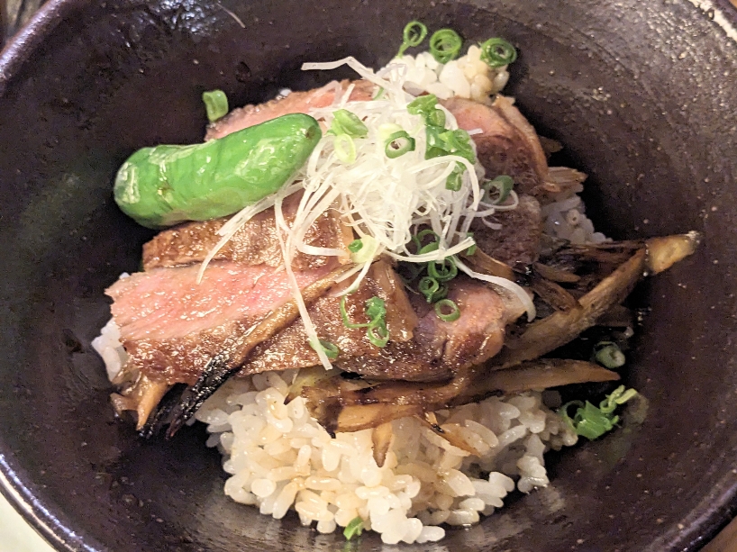 <九つ井>ステーキ丼 二子玉川駅周辺の和食--九つ井 玉川店