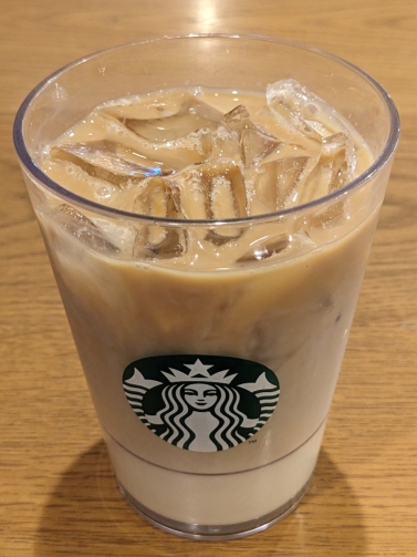 �������w���ӂ̃X�[�p�[�}�[�P�b�g--�C�g�[���[�J�h�[�@�������X