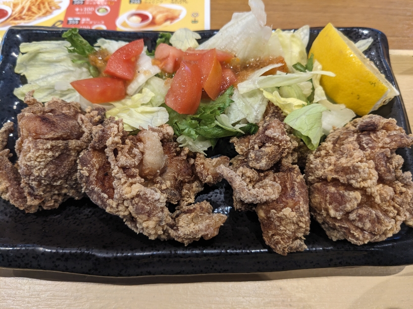 <ココス>本気の唐揚げ膳 国見駅周辺のファミレス--ココス 南吉成店