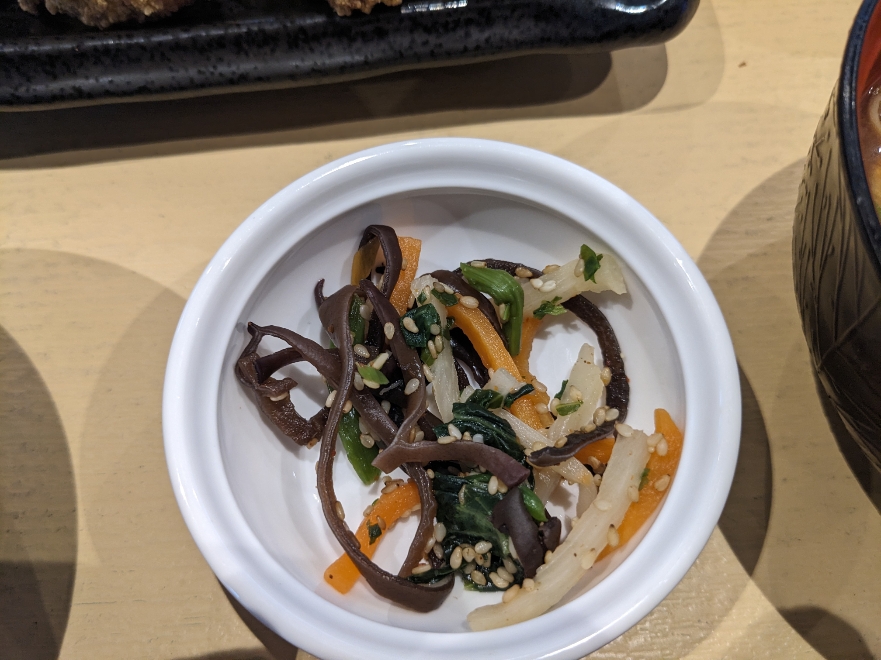 <ココス>本気の唐揚げ膳 国見駅周辺のファミレス--ココス 南吉成店