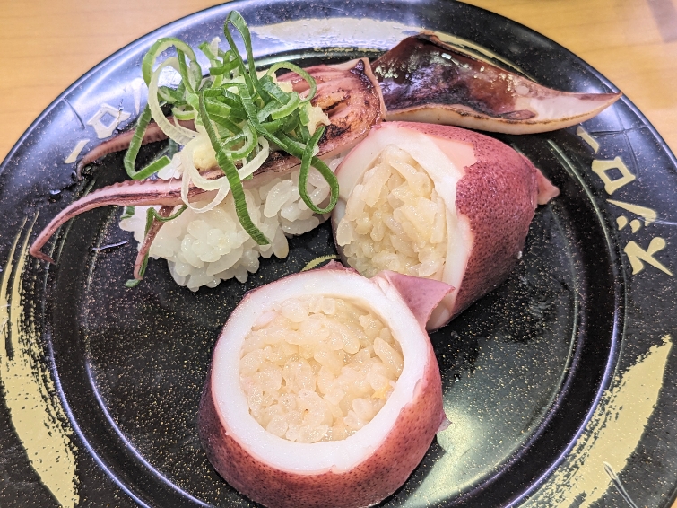 <スシロー>いか飯風すしとゲソにぎり 長岡駅周辺の回転寿司--スシロー リナシエ喜多町店