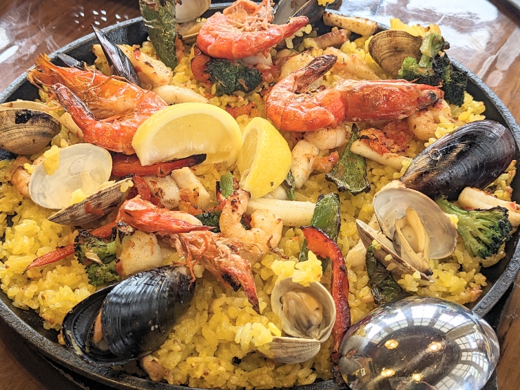 <レッドロブスター>パエリア 酒折駅周辺のシーフードレストラン--レッドロブスター 甲府店