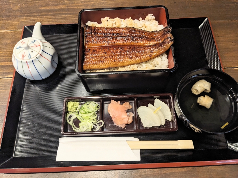 <鰻の成瀬>うな重 上の梅 河口湖駅周辺のうなぎ--鰻の成瀬 フォレストモール富士河口湖店