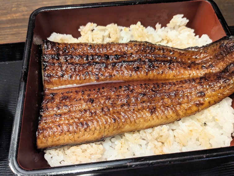 <鰻の成瀬>うな重 上の梅 河口湖駅周辺のうなぎ--鰻の成瀬 フォレストモール富士河口湖店