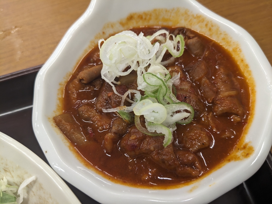 <山田うどん食堂>赤パンチ 田島駅周辺の定食--山田うどん食堂 佐野50号バイパス店
