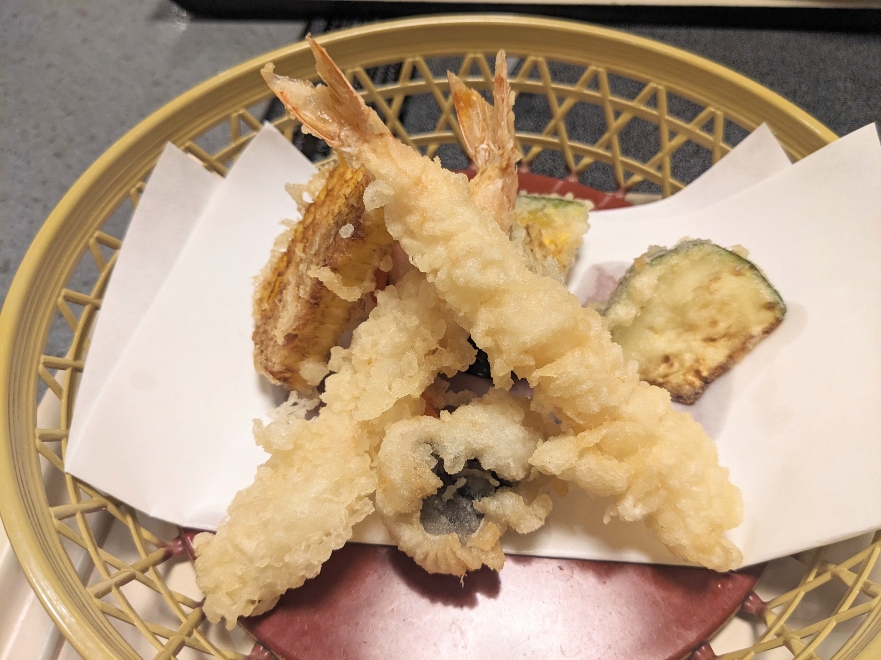 <かごの屋>お造り2種と天ぷら盛合せ定食 住吉駅周辺の和食--かごの屋 神戸住吉店